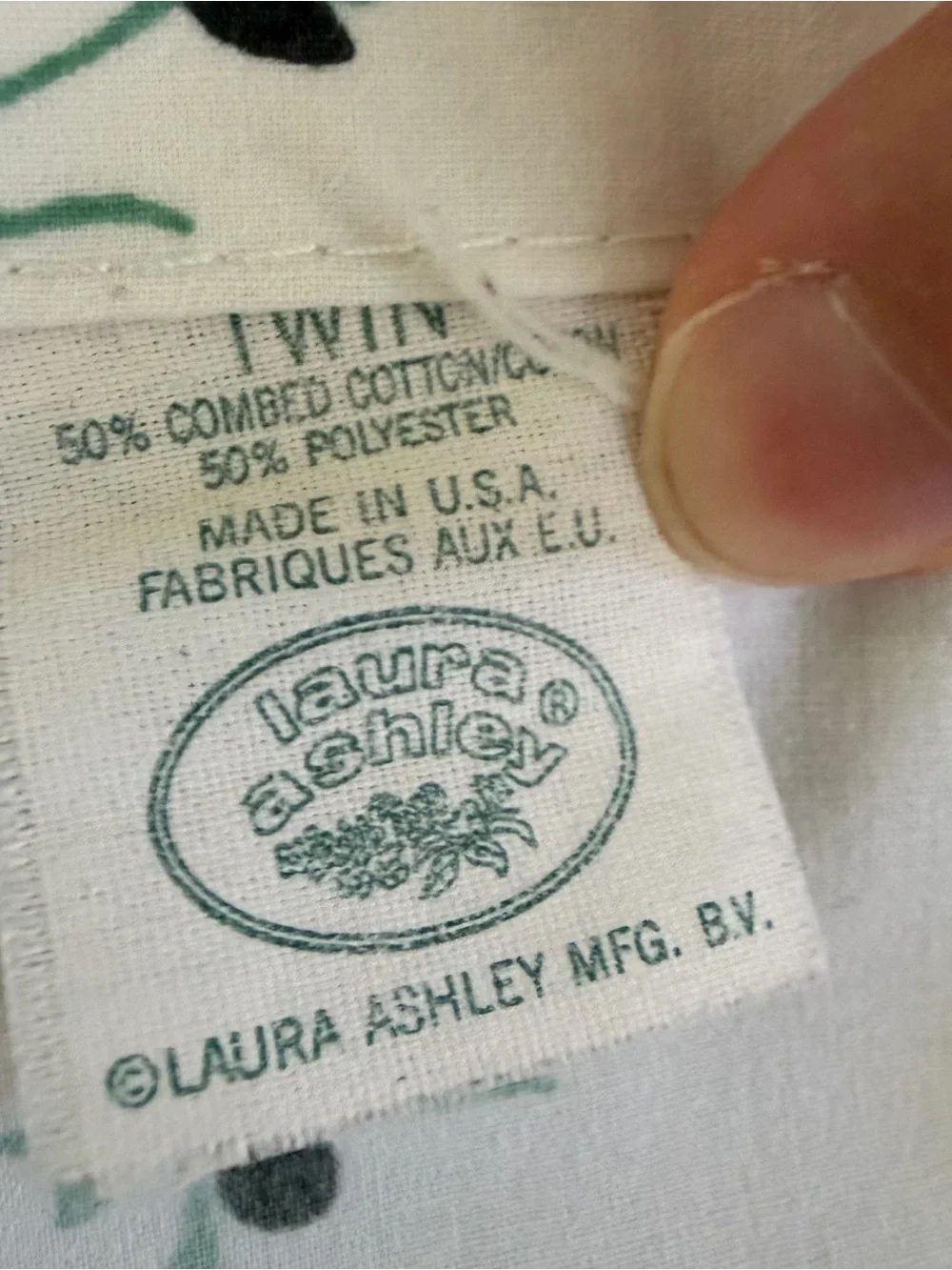 Vintage Laura Ashley polyanthus floral, twin comforter set plus sheets six piece
